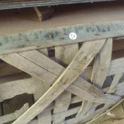 Pair of Vintage Authentic Splint Wood Tobacco Leaf Market Baskets (EE)