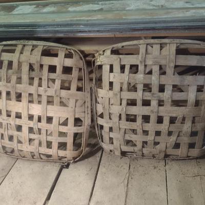 Pair of Vintage Authentic Splint Wood Tobacco Leaf Market Baskets (FF)