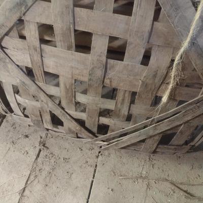 Pair of Vintage Authentic Splint Wood Tobacco Leaf Market Baskets Douglass, GA and Dixie Burley (GG).