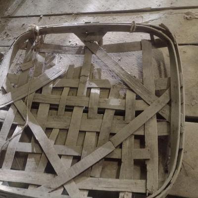 Set of Three Vintage Authentic Splint Wood Tobacco Leaf Market Baskets (II)