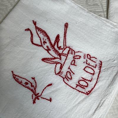 Lot 198 Vintage towels