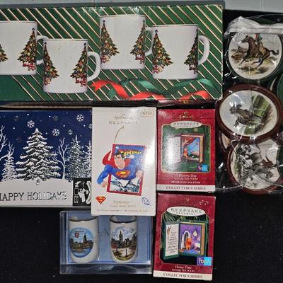 Sale Photo Thumbnail #251: New Vintage Christmas Lot | Glassware, Ornaments