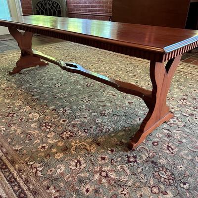 SOLID WOOD COFFEE TABLE