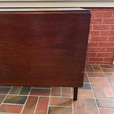 DROP LEAF TABLE