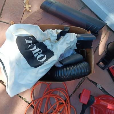 ELECTRIC TORO LEAF BLOWER & VACUUM PLUS GUTTER CLEANING ATTACHMENTS