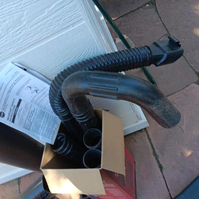 ELECTRIC TORO LEAF BLOWER & VACUUM PLUS GUTTER CLEANING ATTACHMENTS