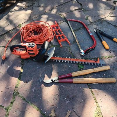 EVERYTHING NEEDED TO KEEP YOUR BUSHES, TREES AND HEDGES TRIMMED