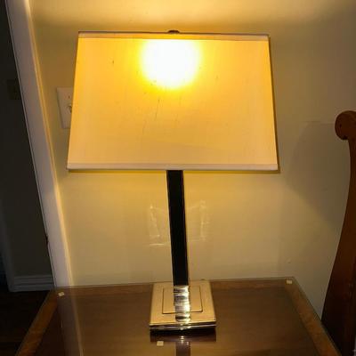 ETHAN ALLEN 2 DRAWER “CONNOLLY” NIGHTSTAND WITH LAMP