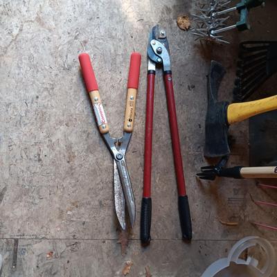 YARD TOOLS