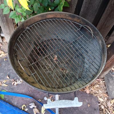 WEBER BBQ AND A LIKE NEW PATIO UMBRELLA