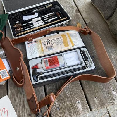 Sale Photo Thumbnail #1363: G73-Hunting related items