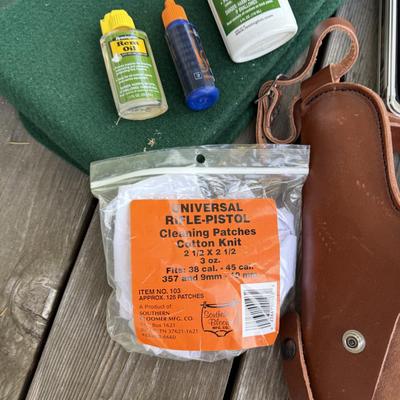 Sale Photo Thumbnail #1362: G73-Hunting related items