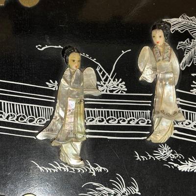 VINTAGE ASIAN BLACK LACQUER AND BRASS JEWELRY BOX WITH MOTHER OF PEARL GEISHA GIRLS