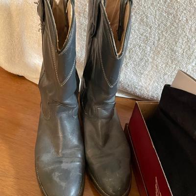 Lot 218 Boots