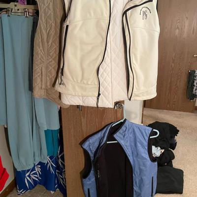 Lot 236 3 Vests Jackets