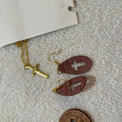 Lot 248 Crosses Lot