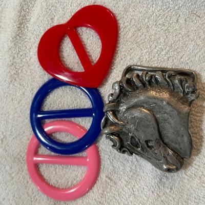 Lot 252 Belt bucles