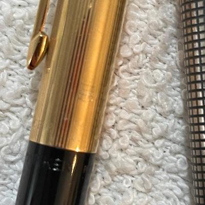 Lot 261 Parker Pens Sterling & Gold Filled