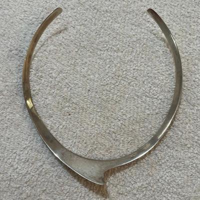 Lot 262 Sterling Cuff Necklace