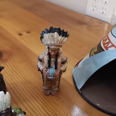 NATIVE AMERICAN THEMED NATIVITY SCENE