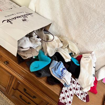 Lot 273 Bag of socks
