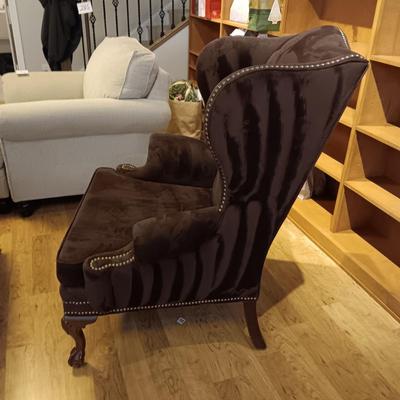 NICE WINGBACK CHAIR WITH OTTOMAN AND NAILHEAD ACCENTS