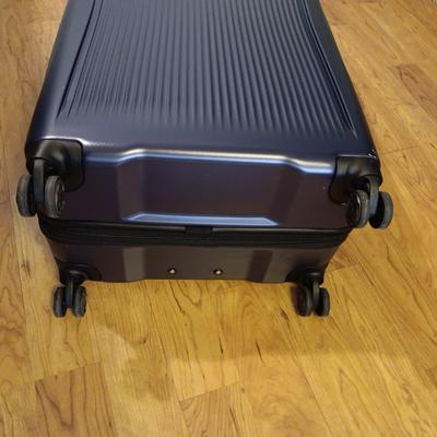NICOLE MILLER CARRY ON AND SAMSONITE SUITCASE BOTH ON 4 WHEELS