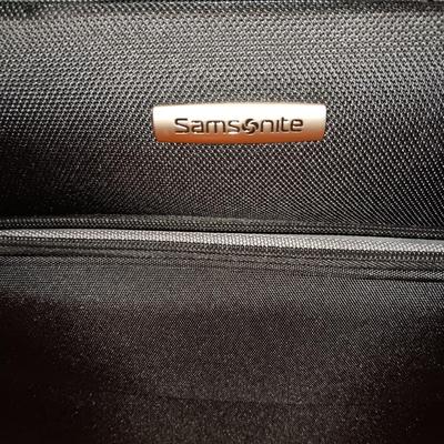 PATHFINDER GARMENT BAG AND SAMSONITE SUITCASE ON 4 WHEELS
