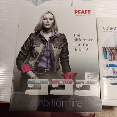 PFAFF SELECT IDT SEWING MACHINE WITH ATTACHMENTS AND MANUAL