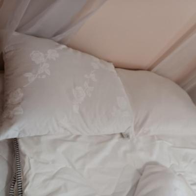 FULL SIZE IKEA 365+ MYSA COMFORTER, SUPER SOFT THROW BLANKET AND 2 DOWN PILLOWS