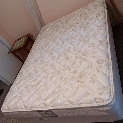 CLEAN AND GENTLY USED FULL SIZE BED W/DENVER MATTRESS SET PLUS FRAME
