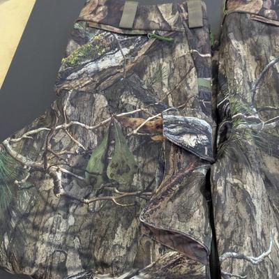 2 Pair Of L. L. Bean Camo Pants 36" x 29" & Browning Camo Pants 36 - Lot 1