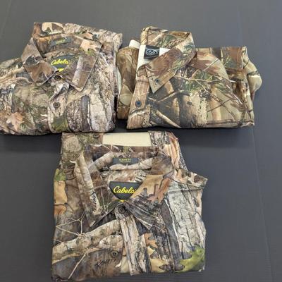2 - Cabela's Camo Size Medium Shirt & RealTree Size Large Camo Shirt Lot 8
