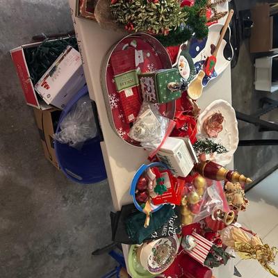 Sale Photo Thumbnail #80: - Table and Xmas tree are not included

NO CHERRY PICKING or taking ONLY the items you want and leaving the rest or you will be banned! Please arrive with enough time to load. Bring boxes/any tools to assemble /dolly/people to help load/etc.
- Questions? 