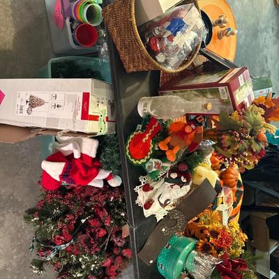 Sale Photo Thumbnail #79: - Table and Xmas tree are not included

NO CHERRY PICKING or taking ONLY the items you want and leaving the rest or you will be banned! Please arrive with enough time to load. Bring boxes/any tools to assemble /dolly/people to help load/etc.
- Questions? 