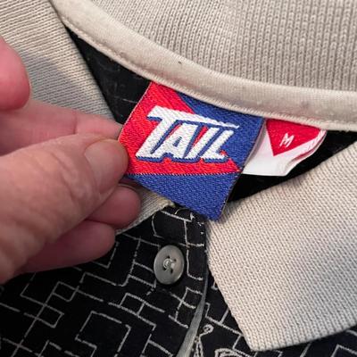 Lot 280 T-shirts & other