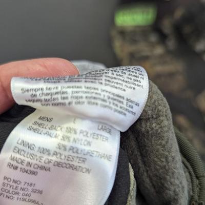Assortment Of Camo Gloves Size M/L