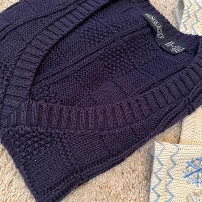 Lot 287 Sweaters