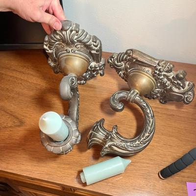 Lot 290 Antique wall sconces Read!