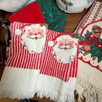 Lot 294 Christmas stuff