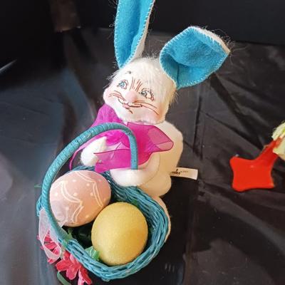 ANNA LEE EASTER BUNNY AND CHICK