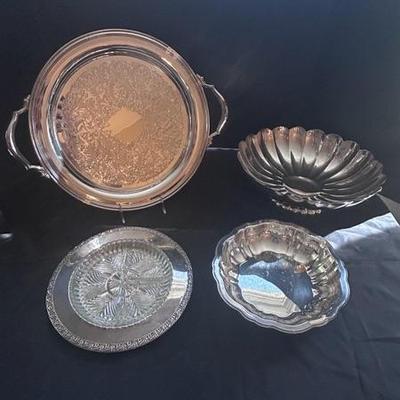A VARIETY OF SILVER PLATED PLATTERS
