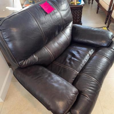 Sale Photo Thumbnail #12: Leather couch set in great condition, 1 couch and 1 recliner