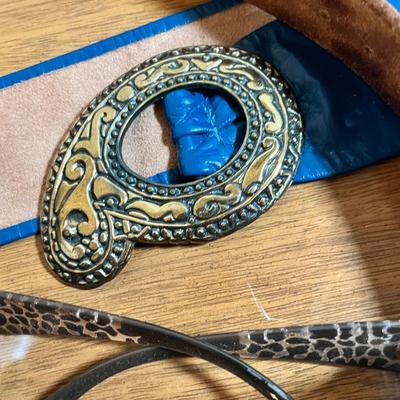 Lot 304 Belts & Glasses