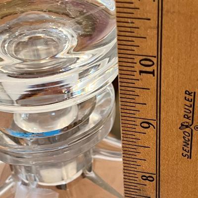 Lot 318 Etched crystal decanter