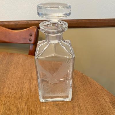 Lot 318 Etched crystal decanter