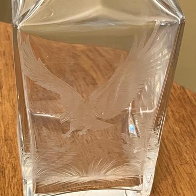 Lot 318 Etched crystal decanter