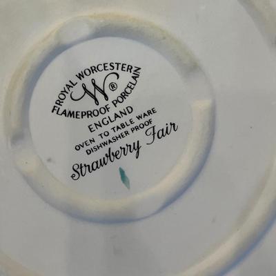Lot 329 Royal Worcester Strawberry Fair