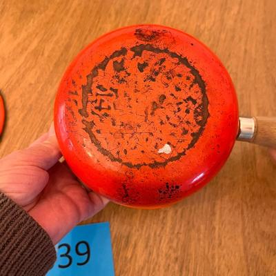 Lot 339 Enamel Sauce pan