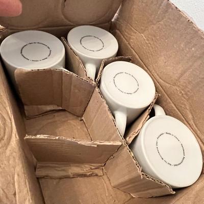 Lot 343 Box of mugs